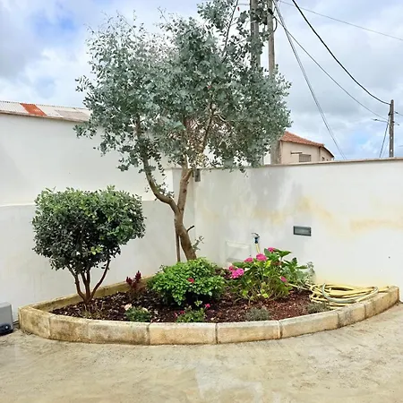 Casa Da Tia Bana, Fonte Velha, Juncal (Leiria)